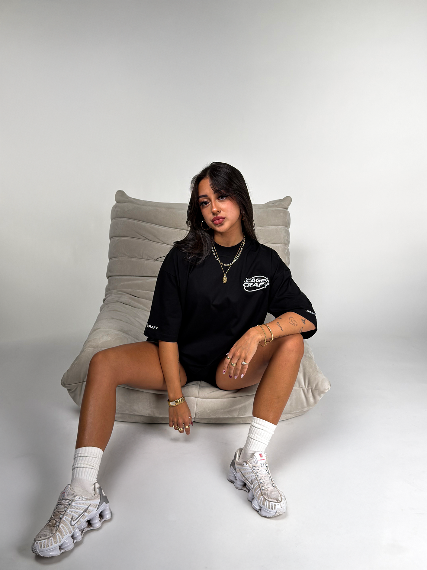 Pegasus Oversized Tee - Black